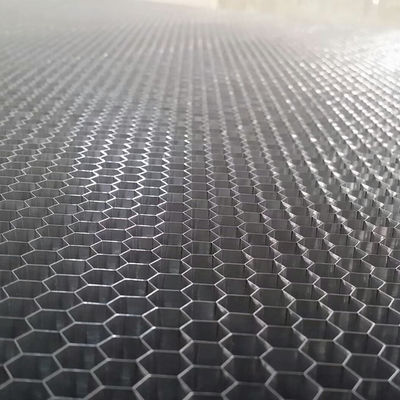 Al5052 malha de honeycomb de alumínio com 15MPa de alta resistência utilizada para a indústria aeroespacial