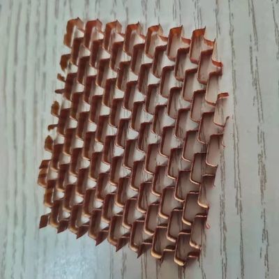 Núcleo de favo de mel de aramida flexível em forma de flor de ameixa para uso na aviação