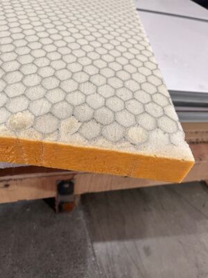 Comprimento lateral 6~15 mm Núcleo de honeycomb de alumínio com materiais de espuma