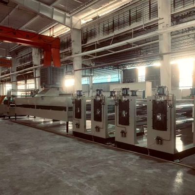 Linha de produção contínua de painel composto de honeycomb de alumínio que melhora a eficiência