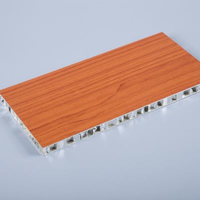 EN 45545 0,8 mm painéis de honeycomb de alumínio para decoração interior de trânsito ferroviário