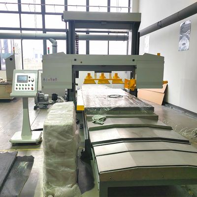 3200*1350 Máquina de corte Nomex com sistema de vácuo para corte