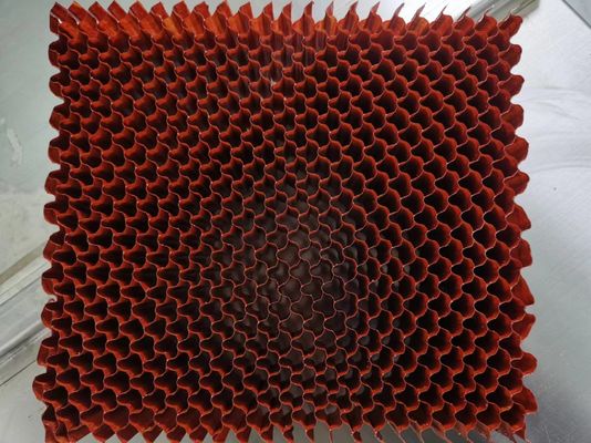 Espessura 5,2 mm Densidade 56 Nomex Flexível Core Honeycomb Plum Formado Grade Perforada