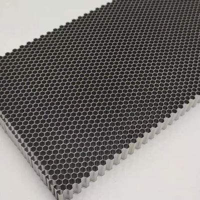 Soldagem por ponto 8.2mm Tamanho de célula Metal aço inoxidável Honeycomb Air Straightener
