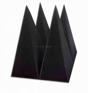 Amêndoas absorventes baseadas em amêndoas de aramida impregnadas para compatibilidade eletromagnética Sala escura