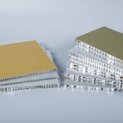 Al3003 Al5052 Painéis de parede de honeycomb de alumínio 30mm Para decoração de parede de cortina